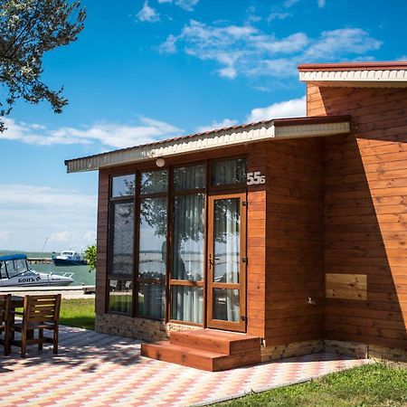 Prichal 80 Hotel Zatoka Ngoại thất bức ảnh