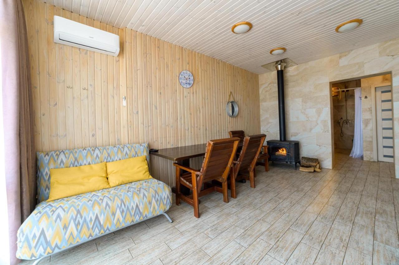 Prichal 80 Hotel Zatoka Ngoại thất bức ảnh