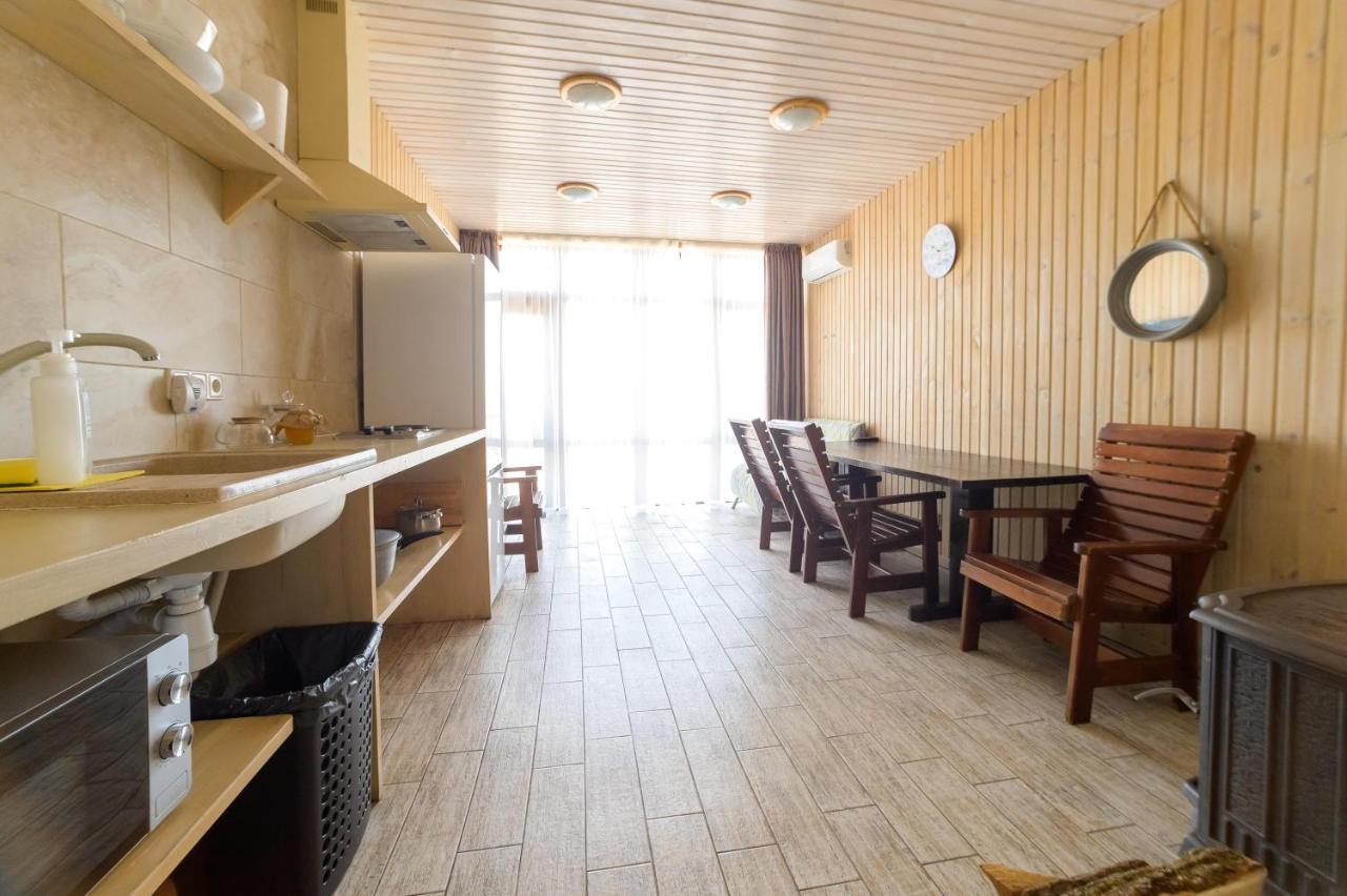 Prichal 80 Hotel Zatoka Ngoại thất bức ảnh