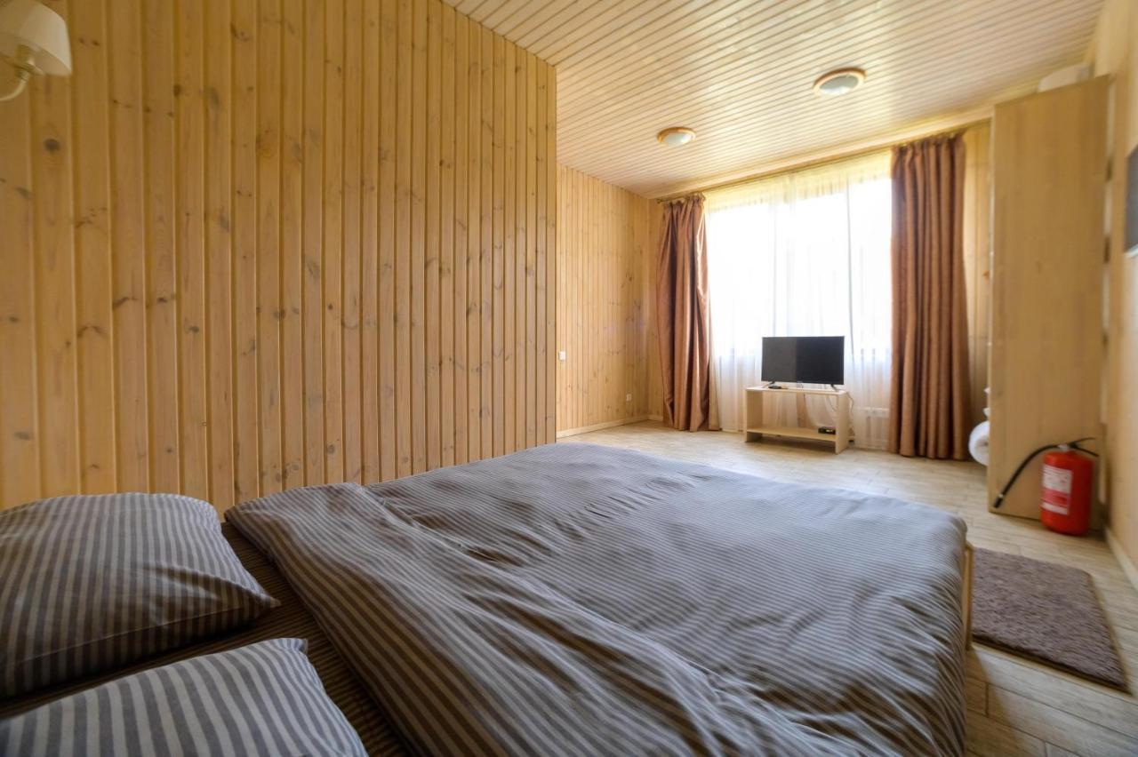 Prichal 80 Hotel Zatoka Ngoại thất bức ảnh